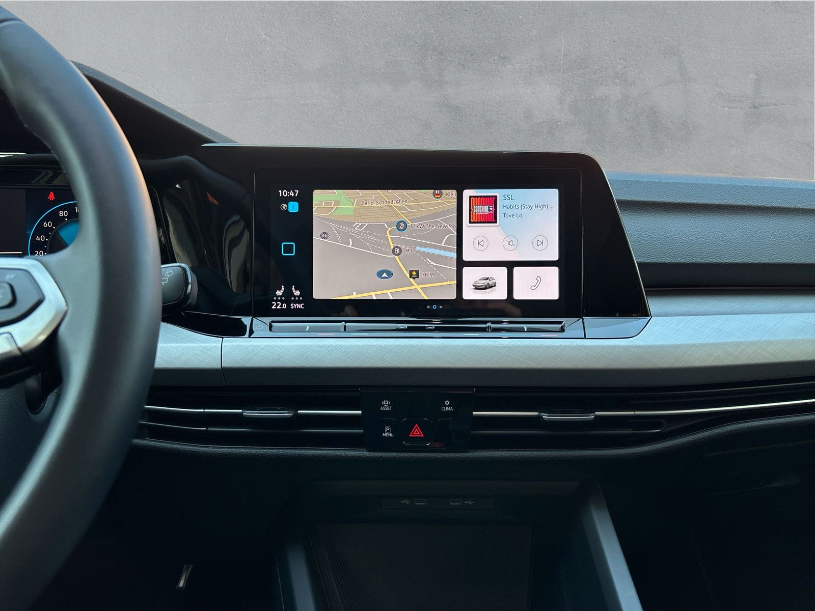 Fahrzeugabbildung Volkswagen Golf Variant 2.0 TDI Life AHK ACC AppConnect