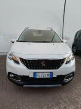 Peugeot 2008 BlueHDi 120 S&S Crossway - Peugeot 2008 Crossway mit Diesel-Antrieb