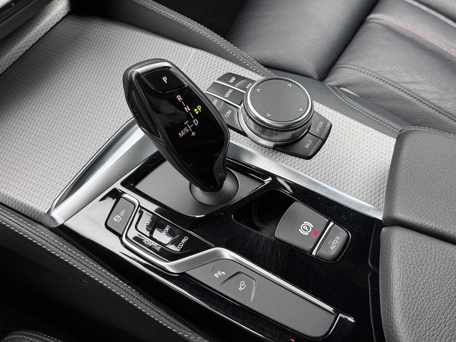 Fahrzeugabbildung BMW d*XDR*M-PAKET*H&K*STANDHZ*MASSAGE*360°HUD*AHK