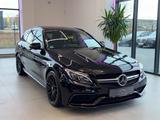Mercedes-Benz C 63 S AMG V8 Leder Pano Performance - Mercedes-Benz C 63 AMG in Hannover