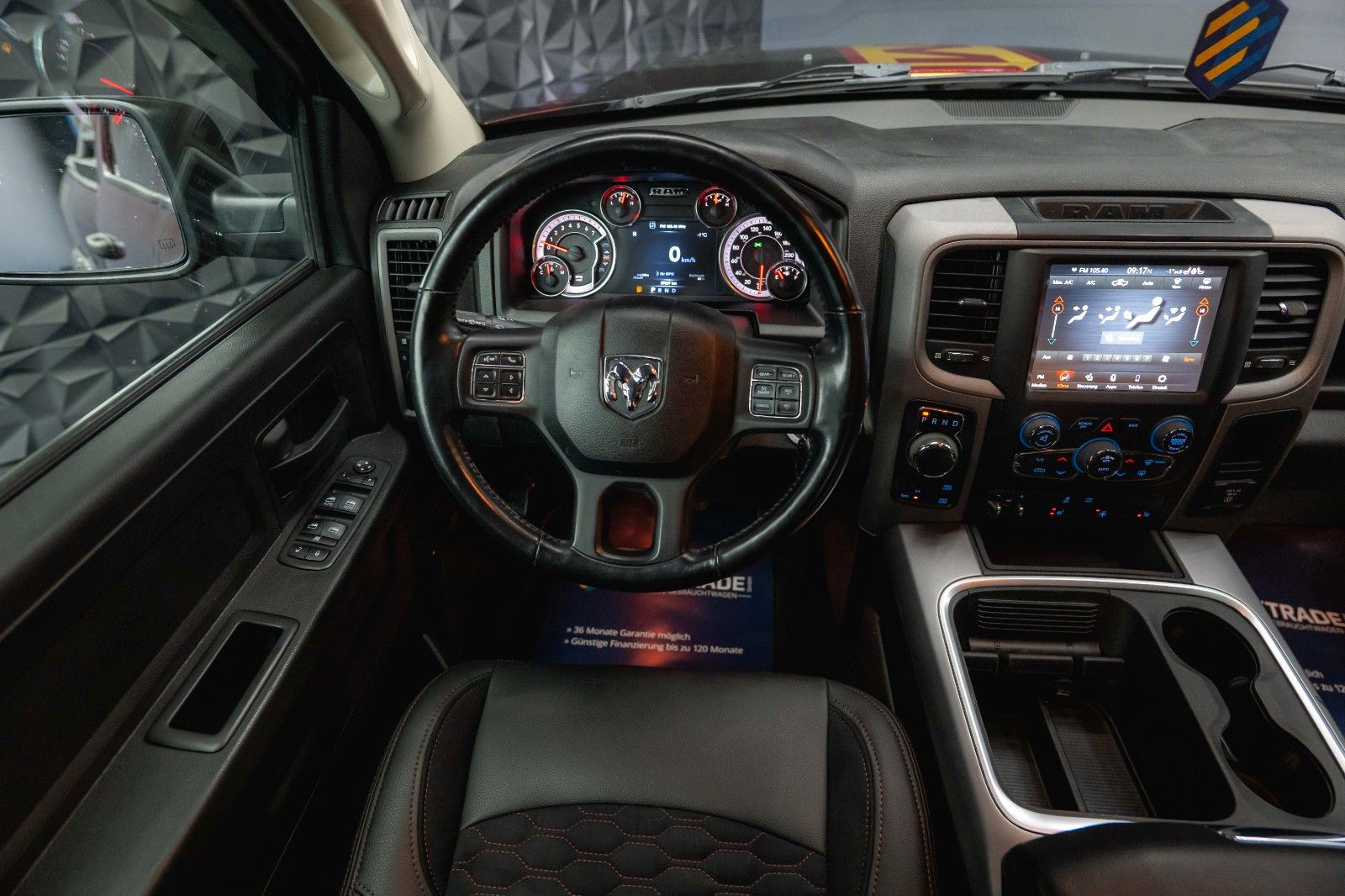 Fahrzeugabbildung Dodge RAM 5.7 V8 HEMI 4x4 OFFROAD Night-Paket *LED*AHK