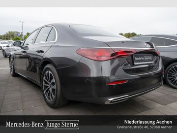 Mercedes E 220 - 10