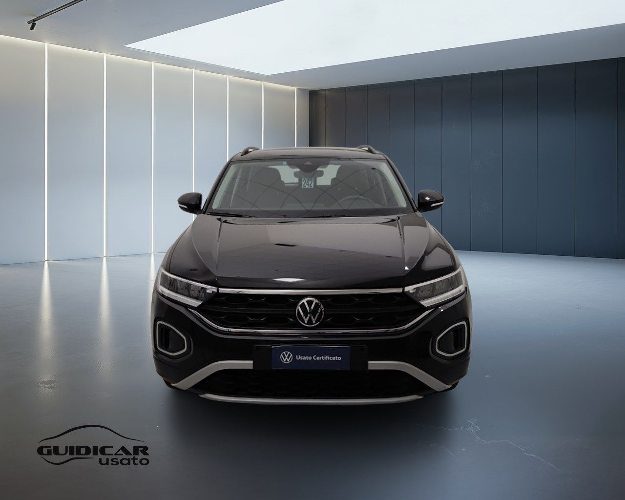 Volkswagen VOLKSWAGEN T-Roc I 2022 - T-Roc 1.0 tsi Life 110 imagem 2