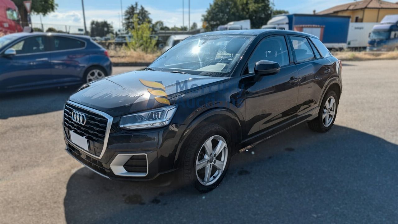AUDI Q2