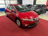 Honda Civic Lim. 5-trg. 1.4 Comfort - rote Honda Civic