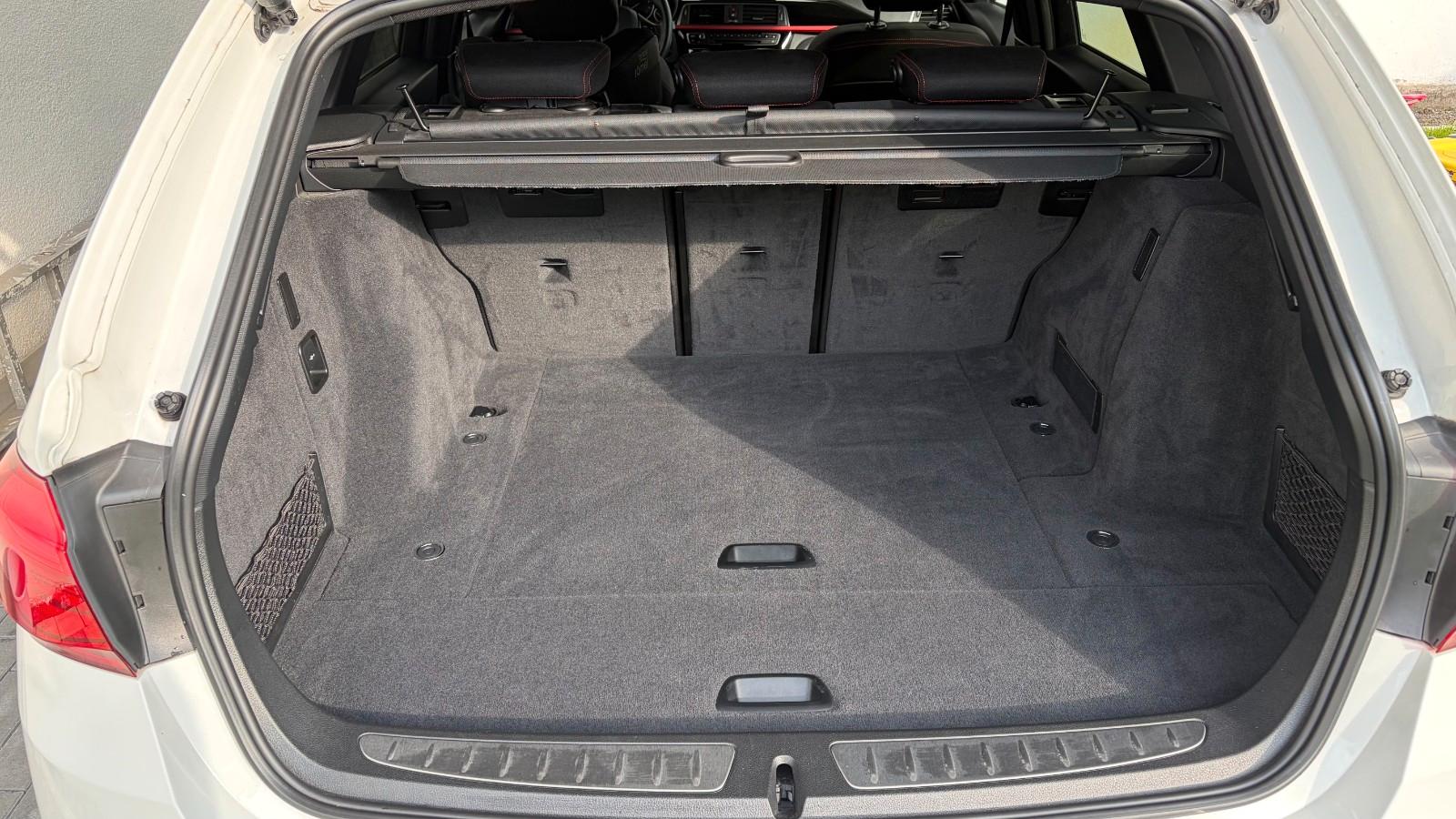 BMW 320i Touring Sport Line Sport Line