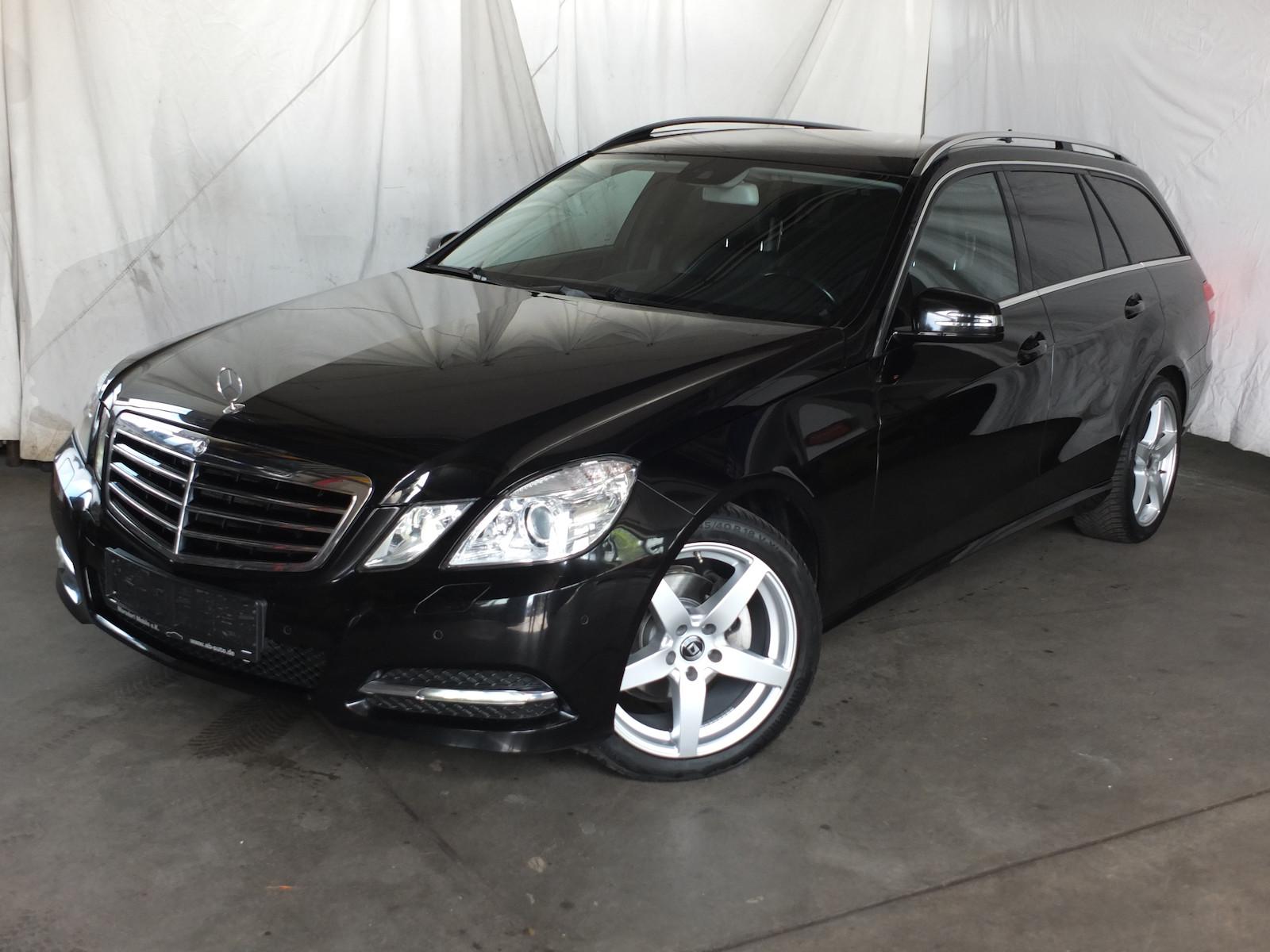 Mercedes-Benz E 200 T CGI AVANTG COMAND XENON ENTERTAINMENT PA