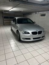 BMW Bmw e92 325i Coupé - BMW 325: E92 325i