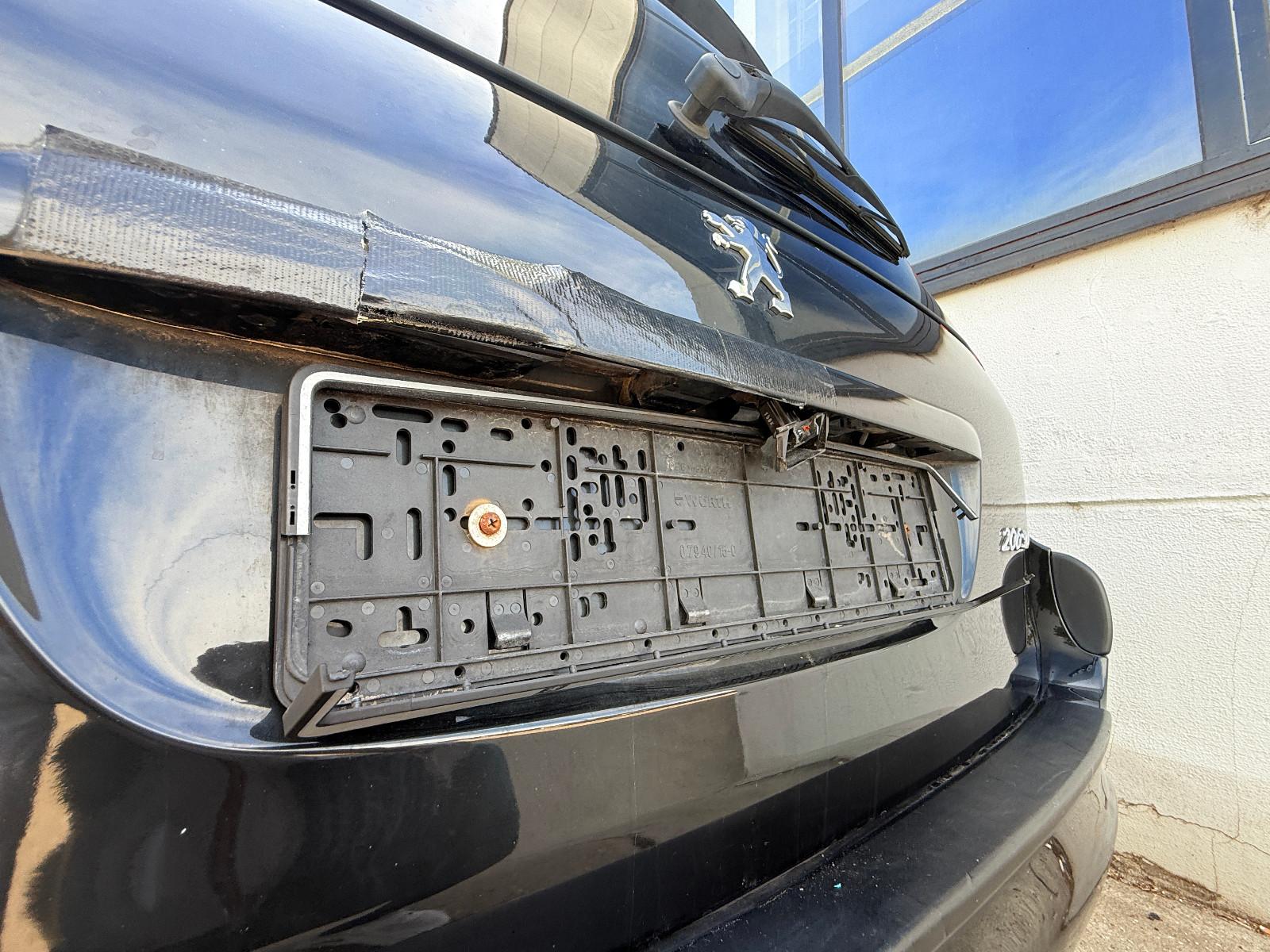 Peugeot  2006 — photo 26