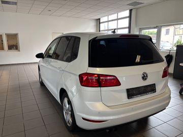 Volkswagen Golf - 4
