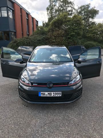 Volkswagen Golf 2.0 TSI DSG BMT GTI GTI