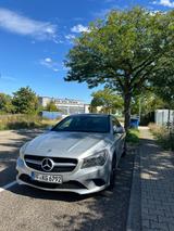 Mercedes-Benz CLA 220 CDI Urban 7G-DCT