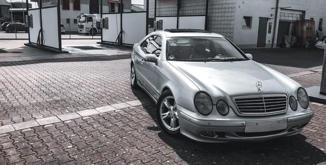 Mercedes-Benz Mercedes Clk 320