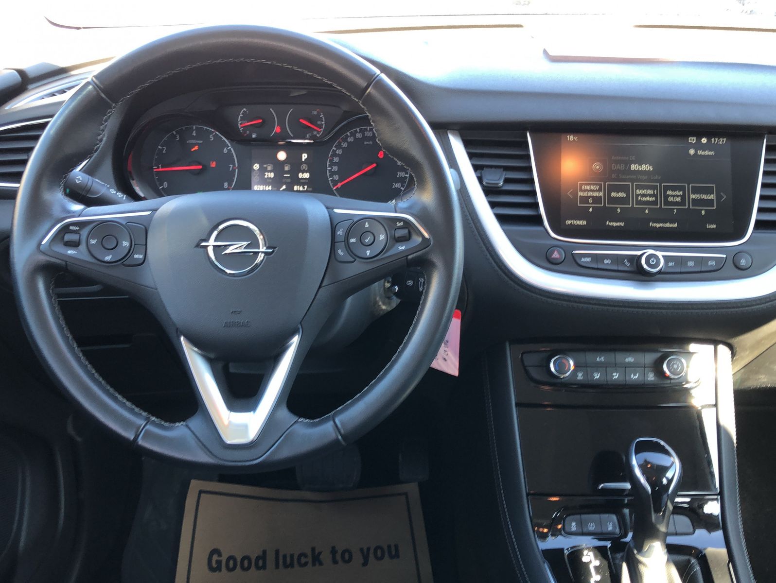 Fahrzeugabbildung Opel Grandland Edition