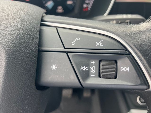 Q3 35 TFSI basis Klima LED Navi Alu