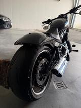 Harley-Davidson Breakout 114 - Offers