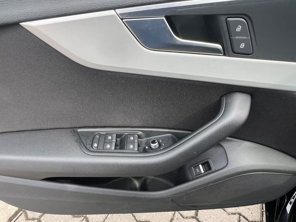 AUDI A4 35 TDI Avant NAVI, SHZ,GRA,PDC,LED,ESP Klima AUDI A4 35 TDI Avant NAVI, SHZ,GRA,PDC,LED,ESP Klima