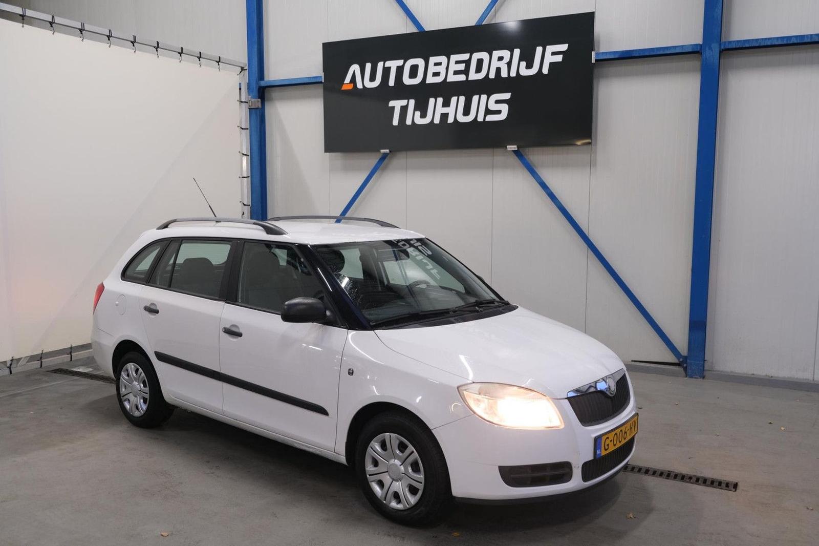 Skoda Fabia kombi 1.2-12V Go - Verbruikt Olie! > EXPOR