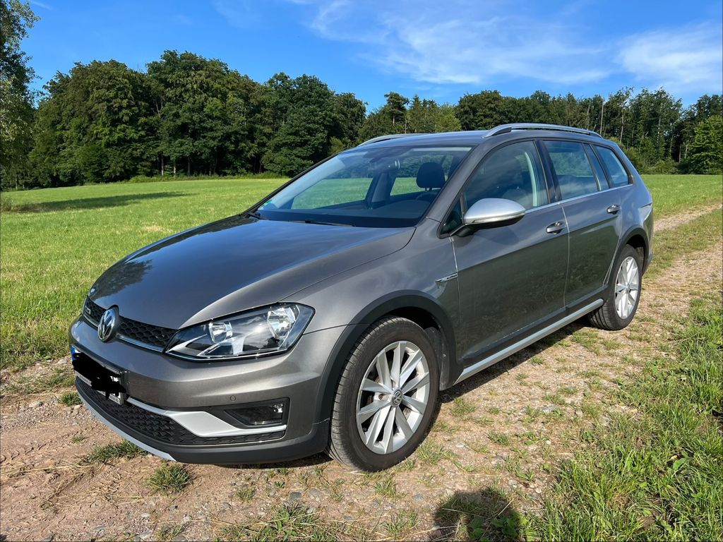 Image of Volkswagen Golf