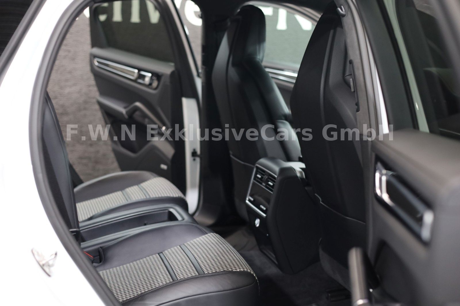 Porsche Cayenne Coupe S 440 PS Leichtbau/Carbon/Approved foto 12