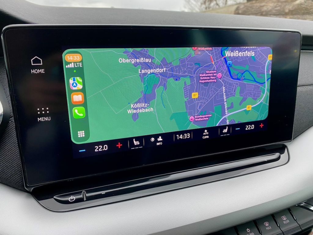 Fahrzeugabbildung SKODA Octavia Combi 2.0 TDI Style AAC NAVI LED HEAD UP