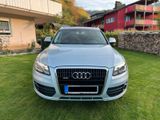 Audi Q5 2.0 TFSI quattro Panorama-Schiebedach HYBRID - Audi Q5 Gebrauchtwagen in Freiburg
