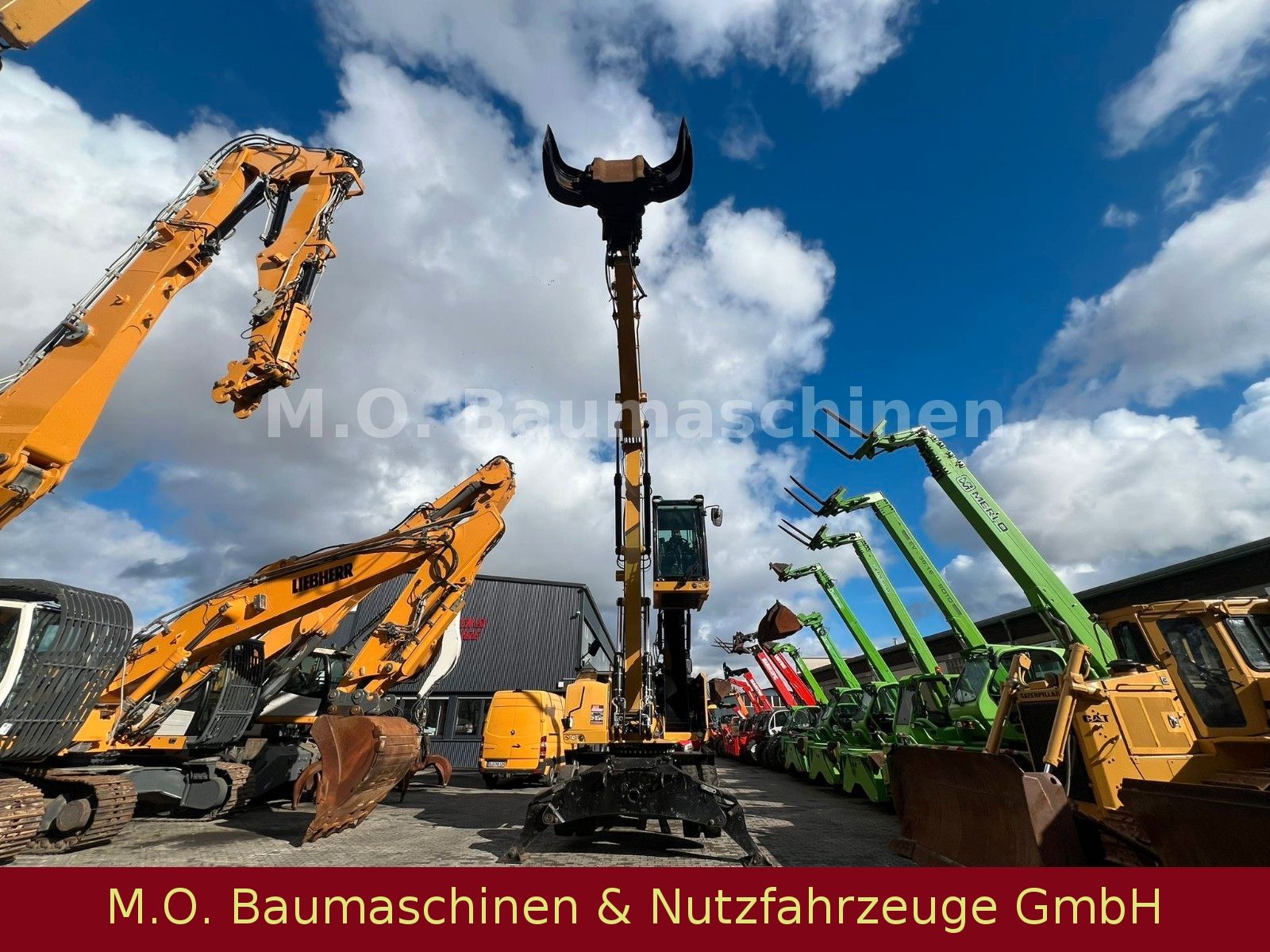 Fahrzeugabbildung CAT CAT MH 3022