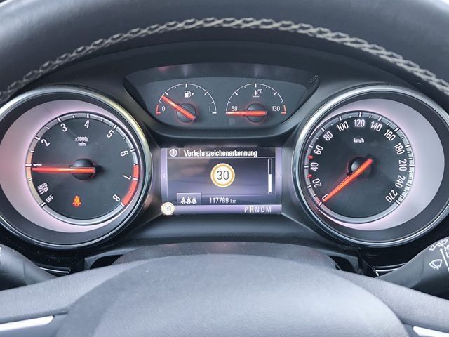 Fahrzeugabbildung Opel Astra Innov LEDER+NAVI+LED+SHZ+KAM+STDHZ+ACC+AHK