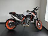KTM Duke 890 R / Zubehoer / 1.Hand - KTM 890 DUKE