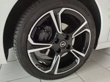 Fotografie des Opel Corsa 1.2 DI Turbo Start/Stop GS Line
