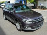 Volkswagen Tiguan Lounge Sport & Style BMT~DSG~NAVI~PDC~EU6 - VW Tiguan Gebrauchtwagen in Wiesbaden