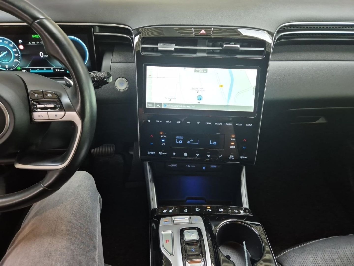 Fahrzeugabbildung Hyundai Tucson Prime Plug-In Hybrid 4WD Navi Leder Digit