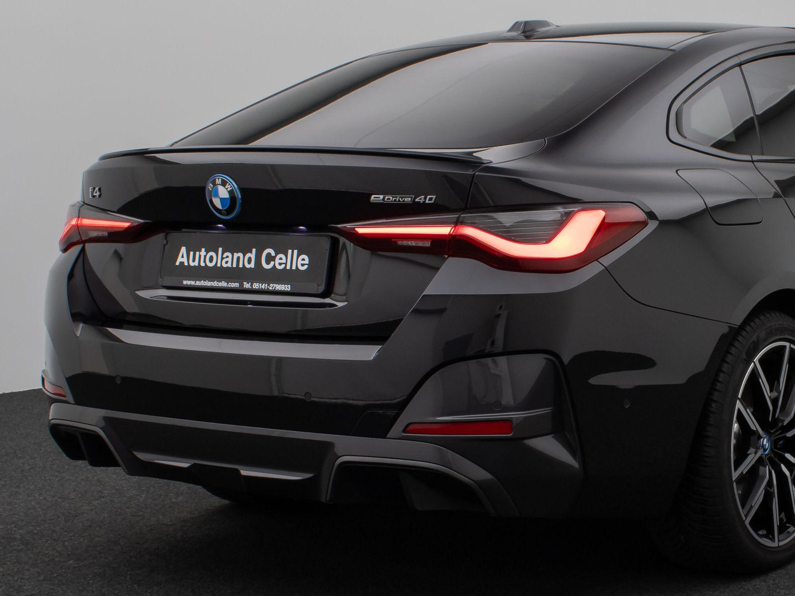 Fahrzeugabbildung BMW i4 eD40 Gran Coupé M Sport Glasdach Kamera HiFi