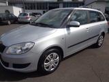 Skoda Fabia 1.6 TDI Combi Ambition - Skoda Fabia mit Diesel-Antrieb: Kombi, 1.6