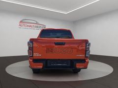 ISUZU D-Max Double Cab 4WD V-CROSS Navi LED Mehrzonenk