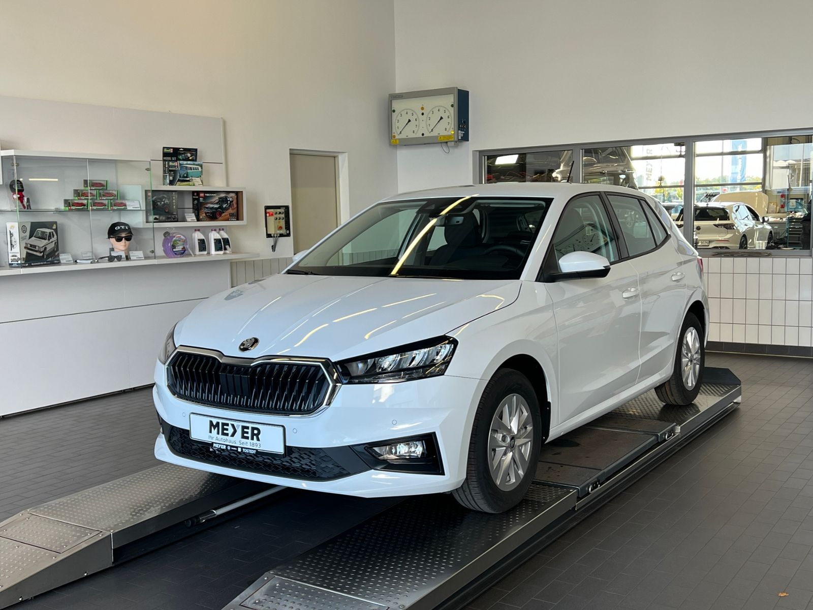 Fahrzeugabbildung SKODA Fabia Selection 1.0 TSI DSG *LED, SmartLink, Kam