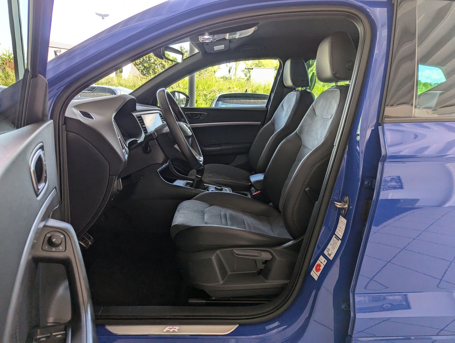 SEAT Ateca FR 2.0 Full-Link Dinamica BeatsAudio 360° - Image 12