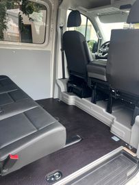 Volkswagen Crafter - 10