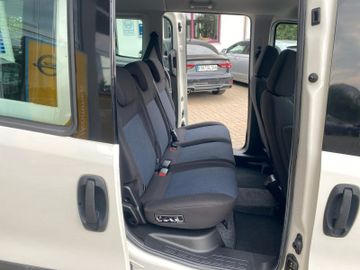 Bild 13 Opel Combo D Edit. L1H1 *5-SITZE*SHZ*KLIMA*PDC*EXPO