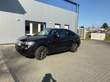 BMW xDrive 30d xLine Head-Up,Leder,AHK,ACC,CarPlay - BMW X4 mit Panoramadach