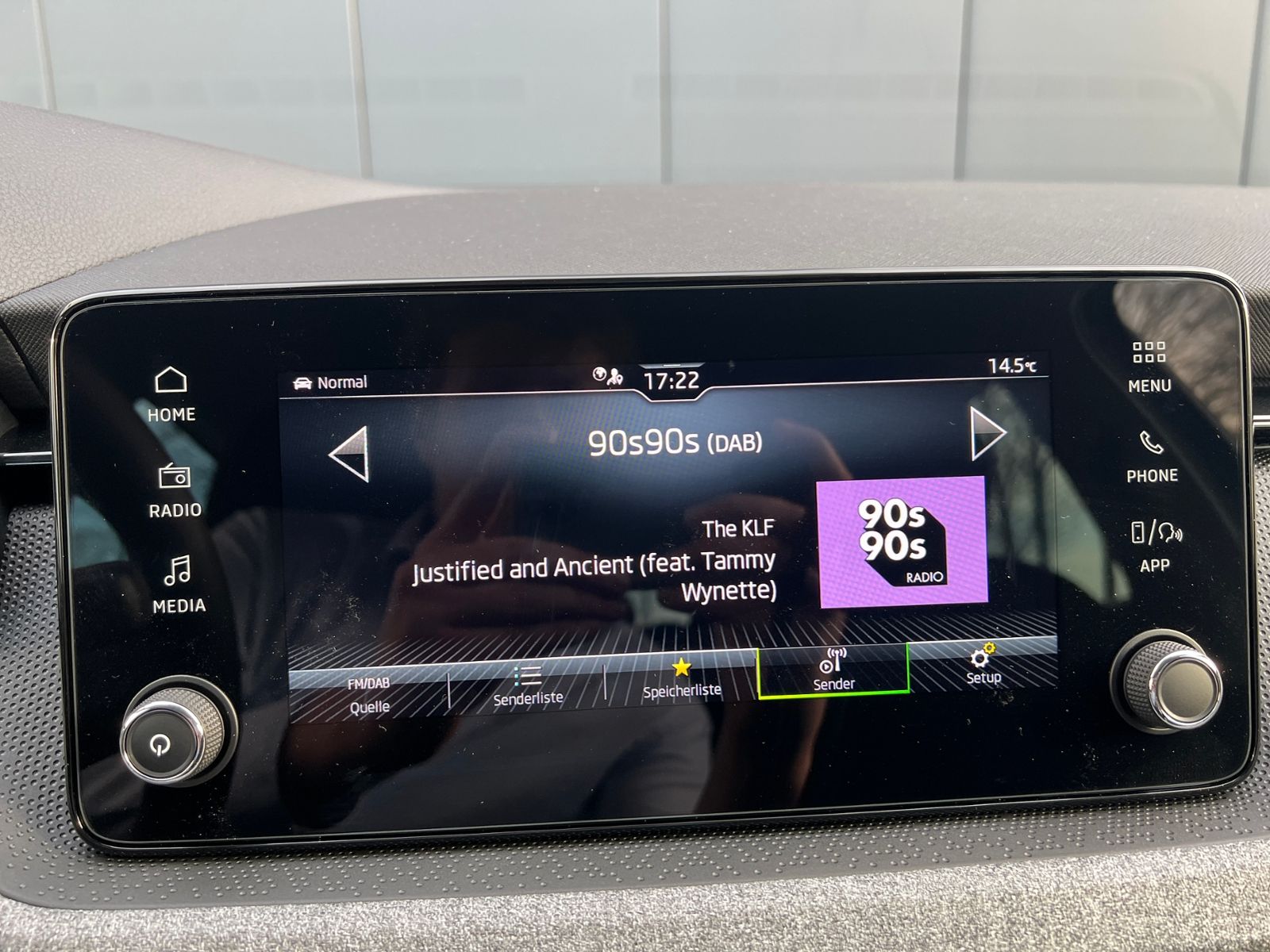 Fahrzeugabbildung SKODA Scala Selection 1.0 TSI DSG *AHK, LED, ACC, Kame