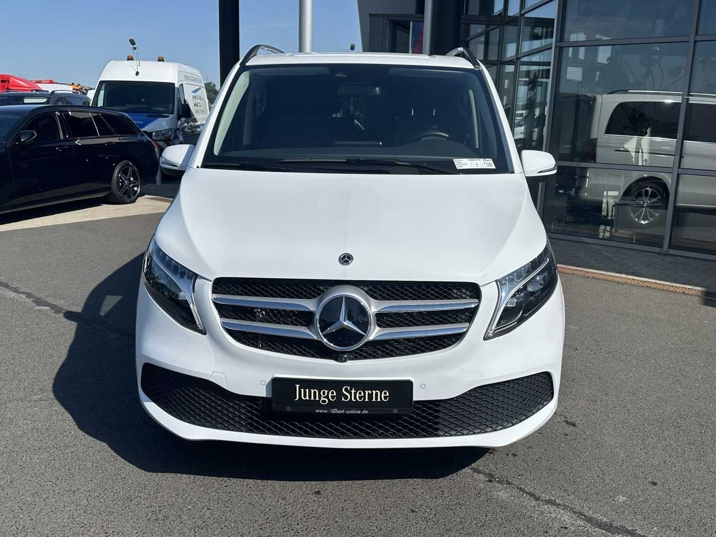 Fahrzeugabbildung Mercedes-Benz V 300 d AVA ED 6Sitze Burmester 360Kamera el Tür