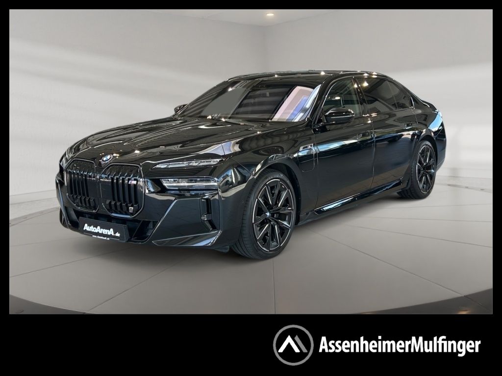 BMW M760