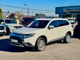 Mitsubishi Outlander 2.0*NAVI*KAM*APP*18 ZOLL*SHZ* - Mitsubishi Outlander Gebrauchtwagen in Dresden