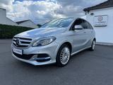 Mercedes-Benz B 200 c NGD~Sport Paket~Distr.~Kamera~Spur~Totw. - Mercedes-Benz B-Class mit CNG-Antrieb