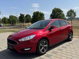 Ford Focus 1.0 EcoBoost Trend 1 Hand/Scheckheft/tüv - Ford Focus Gebrauchtwagen in Stuttgart