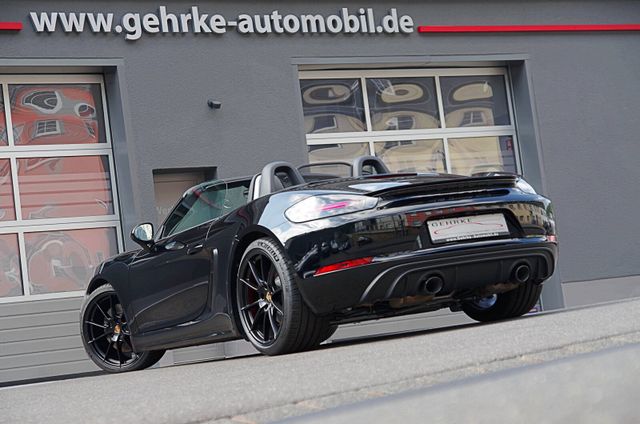 Porsche 718 Boxster GTS 4.0*Schalter,BOSE,Chrono,Kamera*