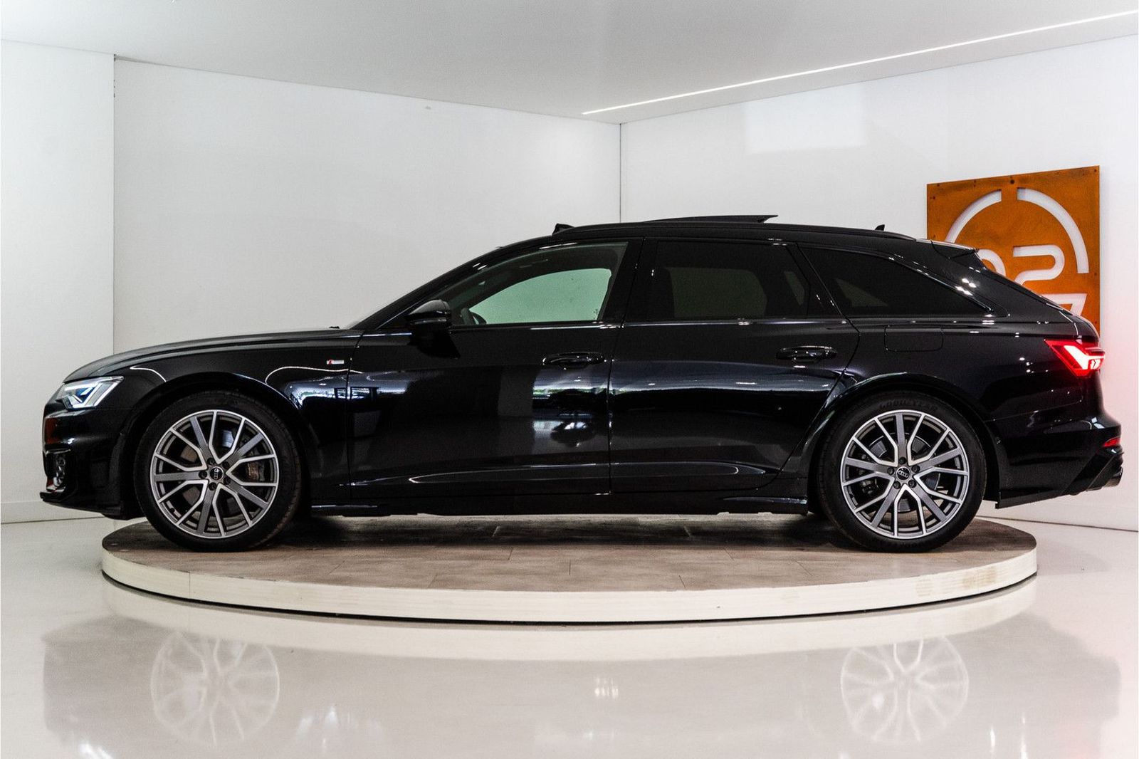 Audi A6 Avant 50 TFSI e Quattro S Edition Competition imagem 2