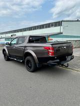Mitsubishi L200 Pick-up Offroad Edition 4x4 - Mitsubishi Gebrauchtwagen in Frankfurt