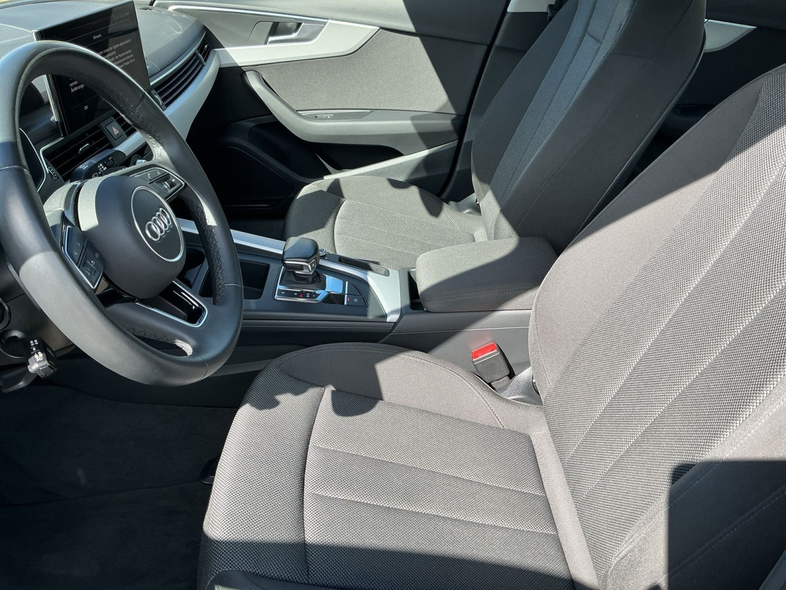 Audi A4 - Bild 12
